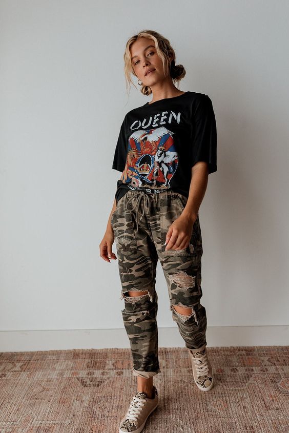 camo pants outfits for women