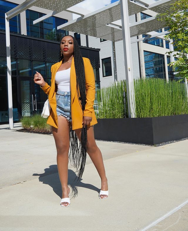 classy blazer and shorts outfit