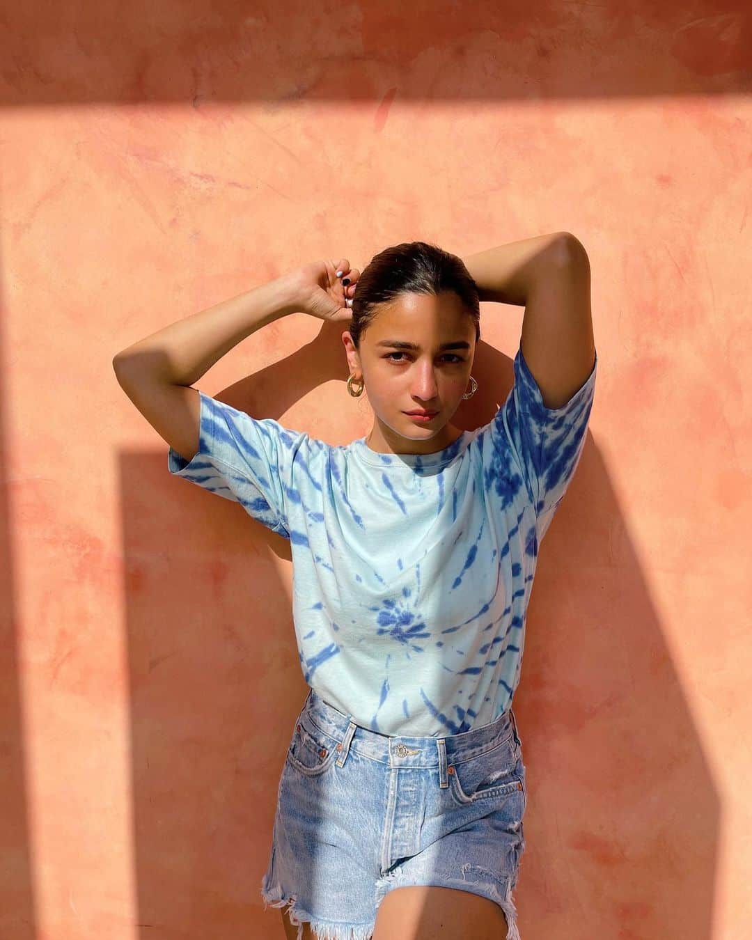 20 Celebrity Outfits on a Budget That You Can create Easily 20 Celebrity Outfits on a Budget That You Can create Easily