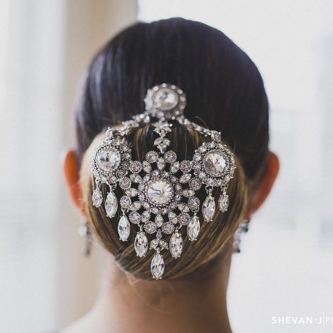 20 Best Hair Accessories Every Girl Must Have This Year
