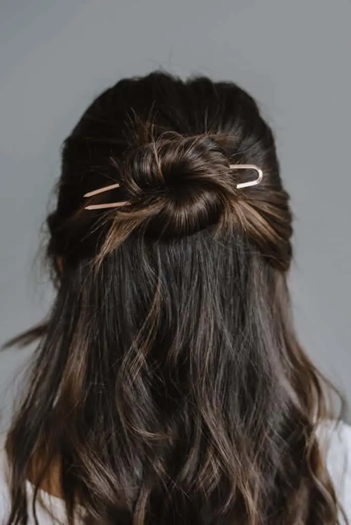 Hairstyles for Greasy Hair