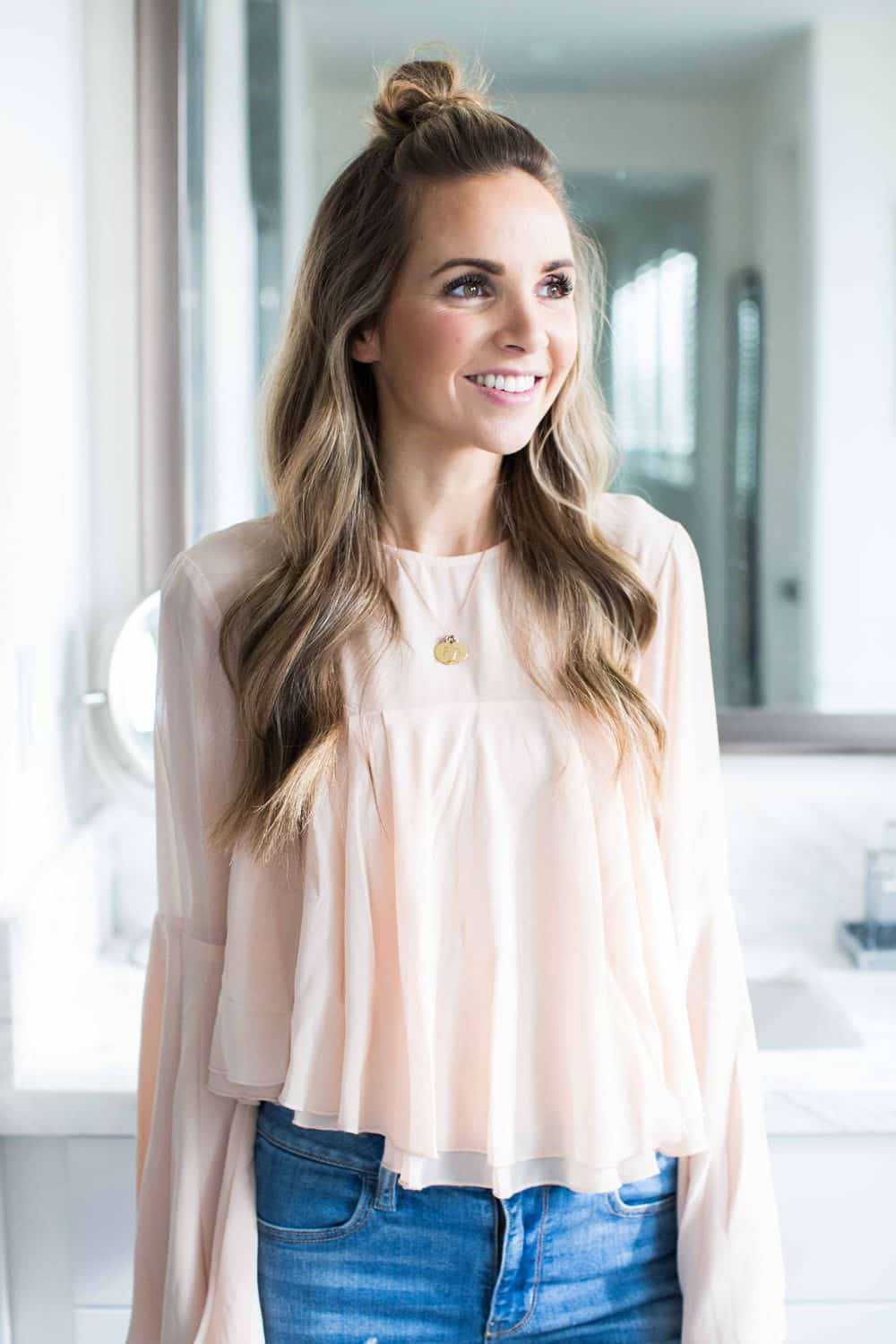 23 Hairstyles for Greasy Hair Without Dry Shampoo to Try Now