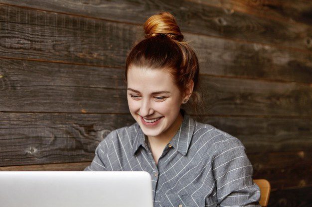 Quick and easy hairstyles for work 5