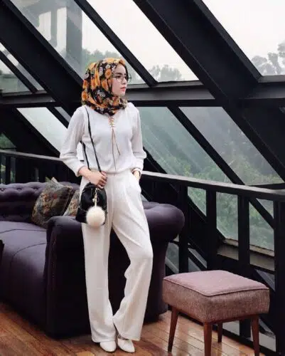 Ways to Wear Hijab with Western Outfits