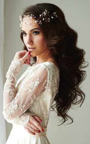 20 Easiest Hairstyles for Long Hair That Girls Need to Try