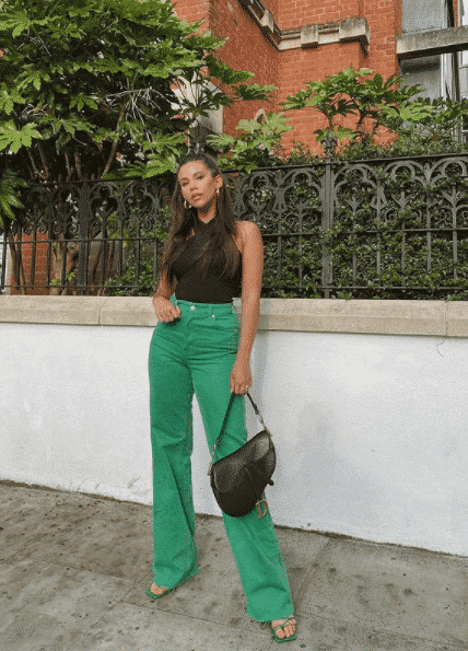 green jeans outfits 6