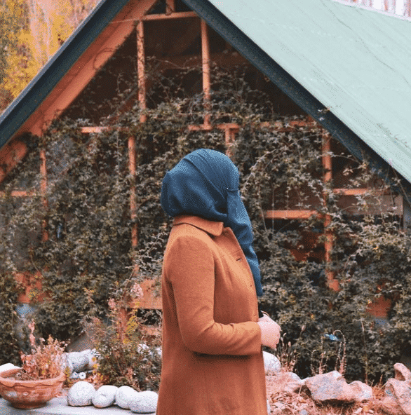 how to wear abaya scarf