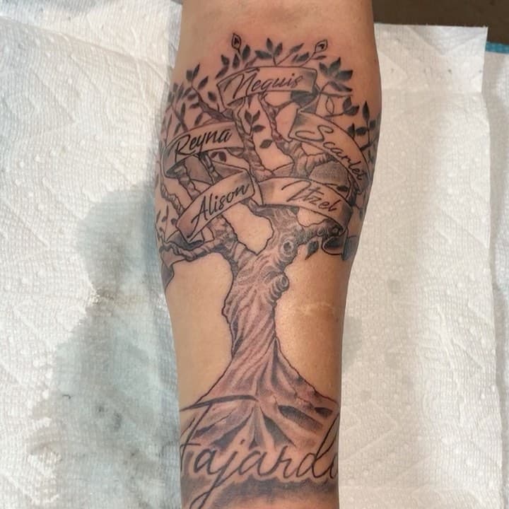 Family Tree Tattoo Ideas - 20 Designs You Must Try Family Tree Tattoo Ideas - 20 Designs You Must Try