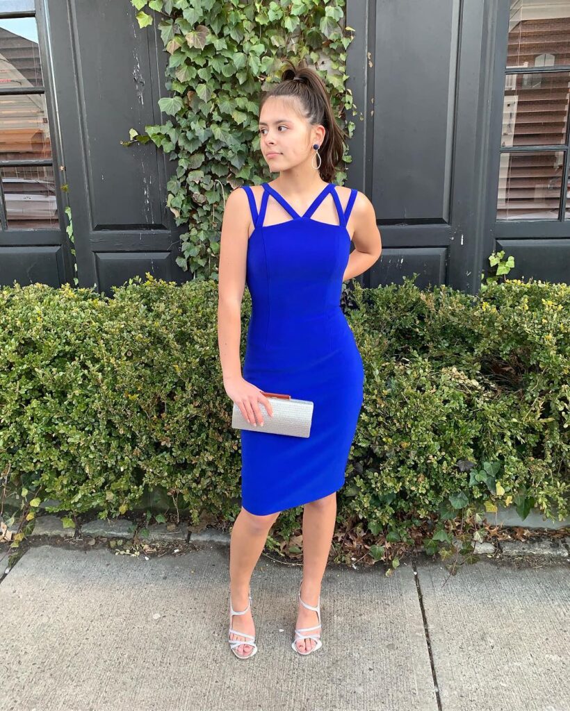 How to Wear a Blue Cocktail Dress