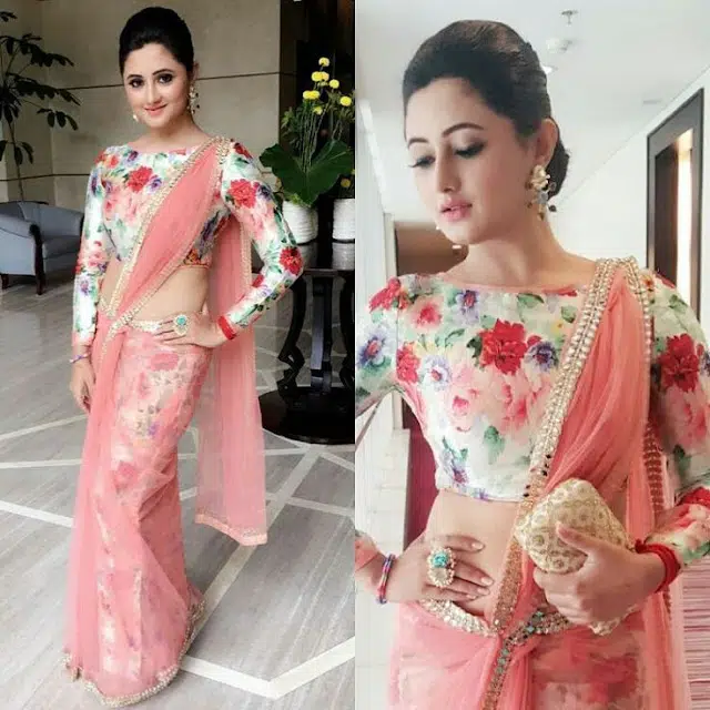 How to Wear a Plain Saree