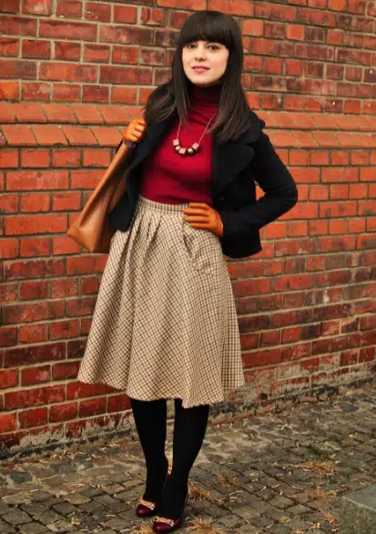 How To Wear Burgundy Sweater