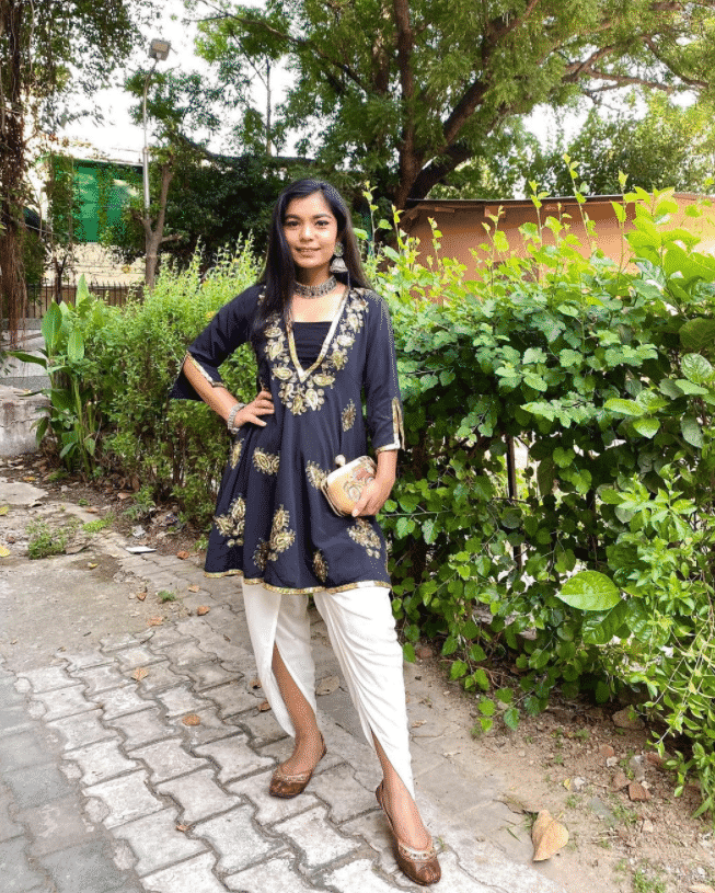 Dhoti pants outfit for an engagement party