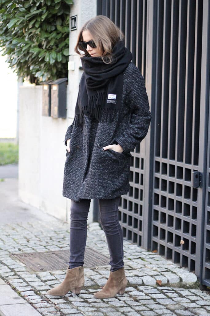 What to Wear in France in Winters