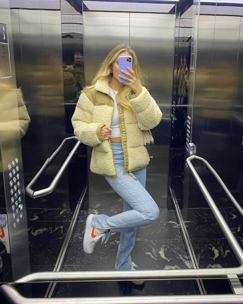 How To Wear Sherpa Jackets 23 Sherpa Jacket Outfits