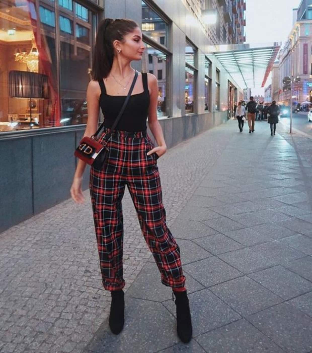 Tartan Pants Outfits & 20 Ideas How to Wear Them