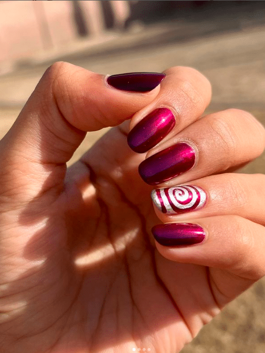 25 Most Awesome Mirror and Metallic Nail Art Ideas#