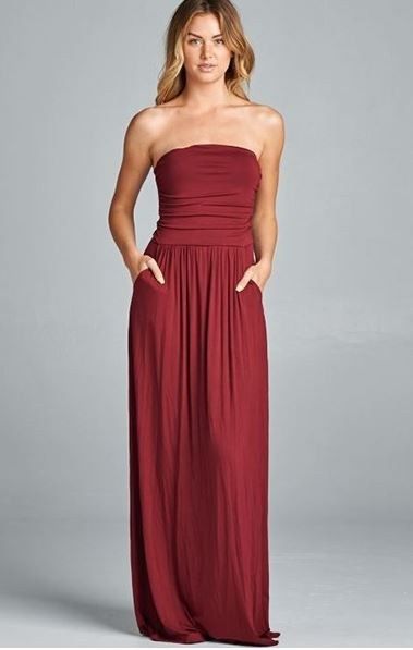 How To Wear a Strapless Dress? 24 Styling Ideas & Tips