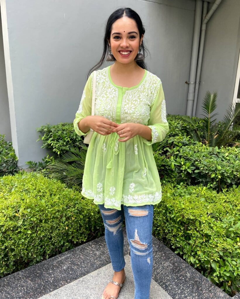 chikankari kurti designs