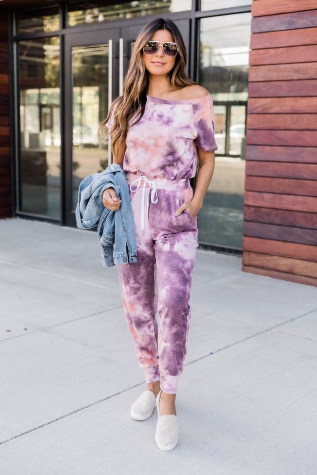 how to style purple leggings