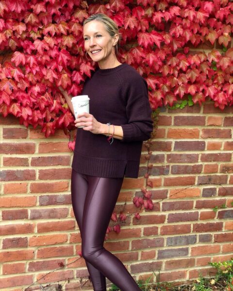 how to style purple leggings