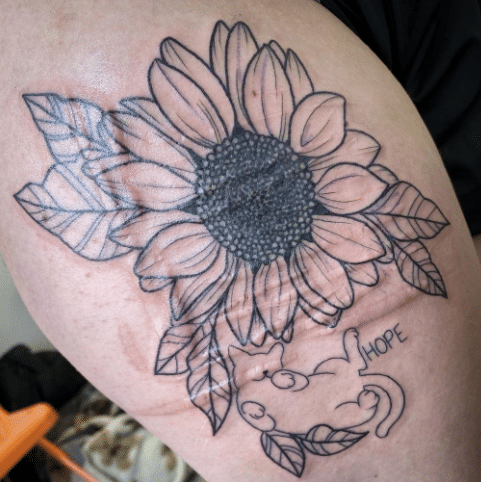 Flower Tattoo Ideas: 18 Amazing Designs Trending These Days Flower Tattoo Ideas: 18 Amazing Designs Trending These Days