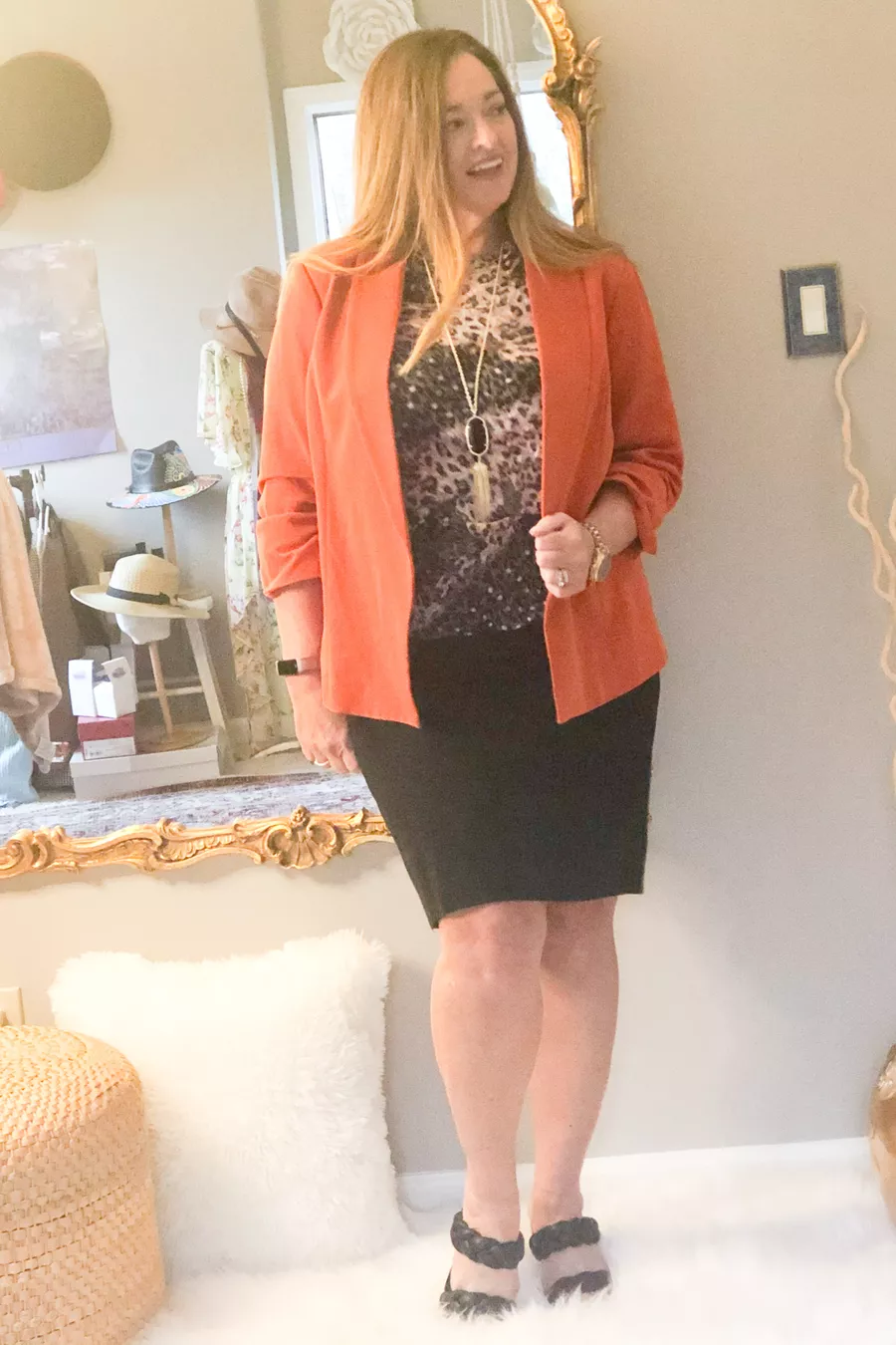 orange-blazer-outfits-6