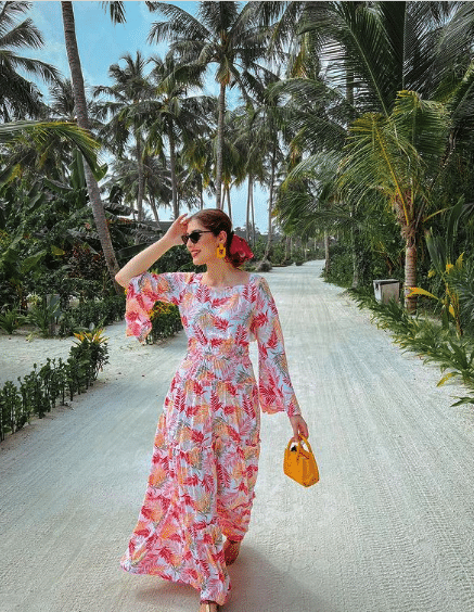 What to Wear in the Maldives? 20 Outfits & Packing List What to Wear in the Maldives? 20 Outfits & Packing List