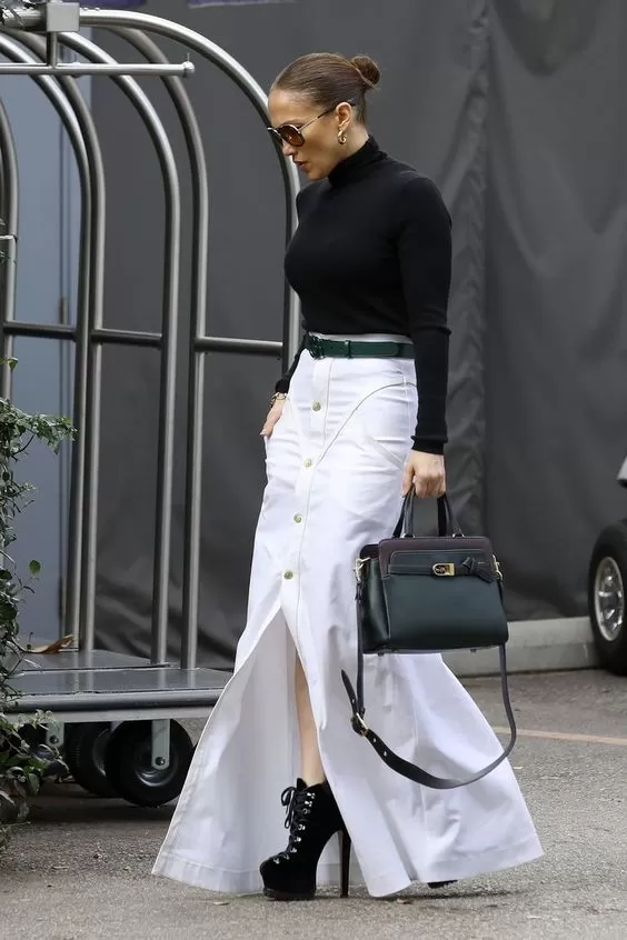 Maxi Skirt Outfit Ideas: Tips on How to Wear Maxi Skirts?