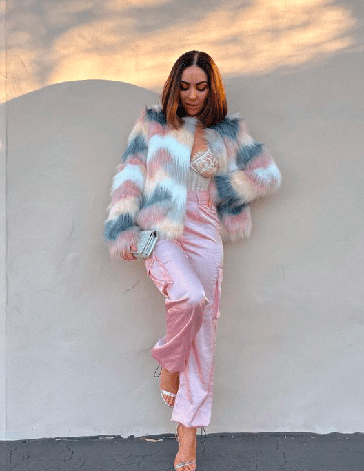 Outfits With Faux Fur Jacket & 5 Tips on How to Style