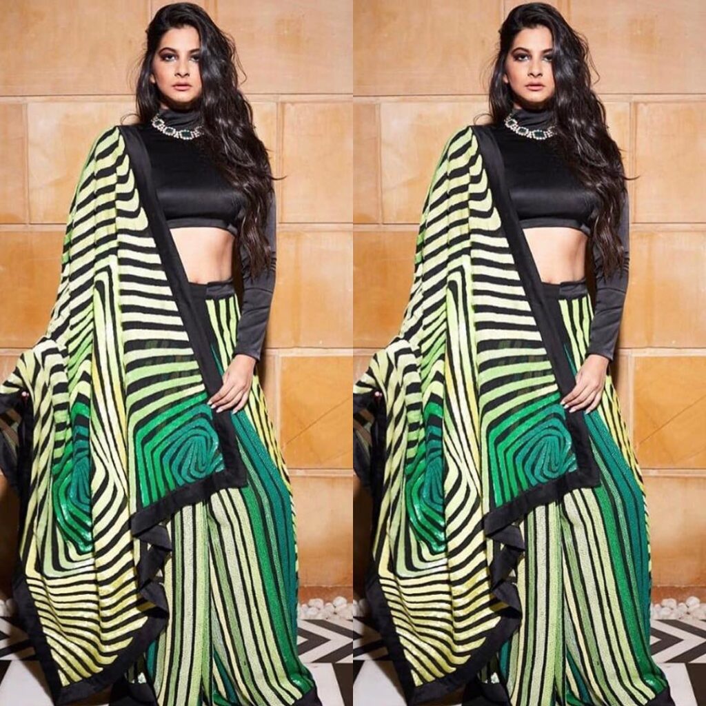 how to wear front pallu saree 2