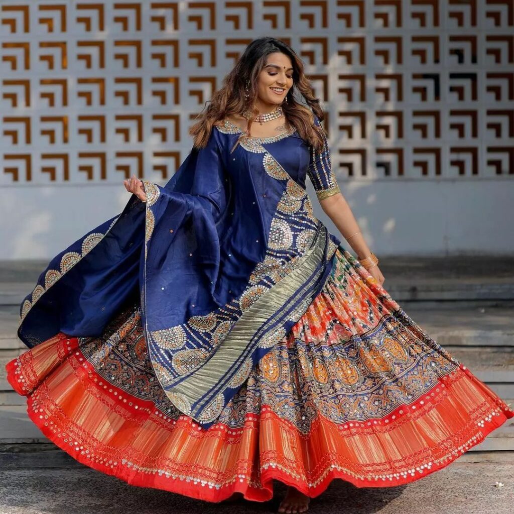 16 Chic Navratri Outfits for Women to Wear for Navratri 2023