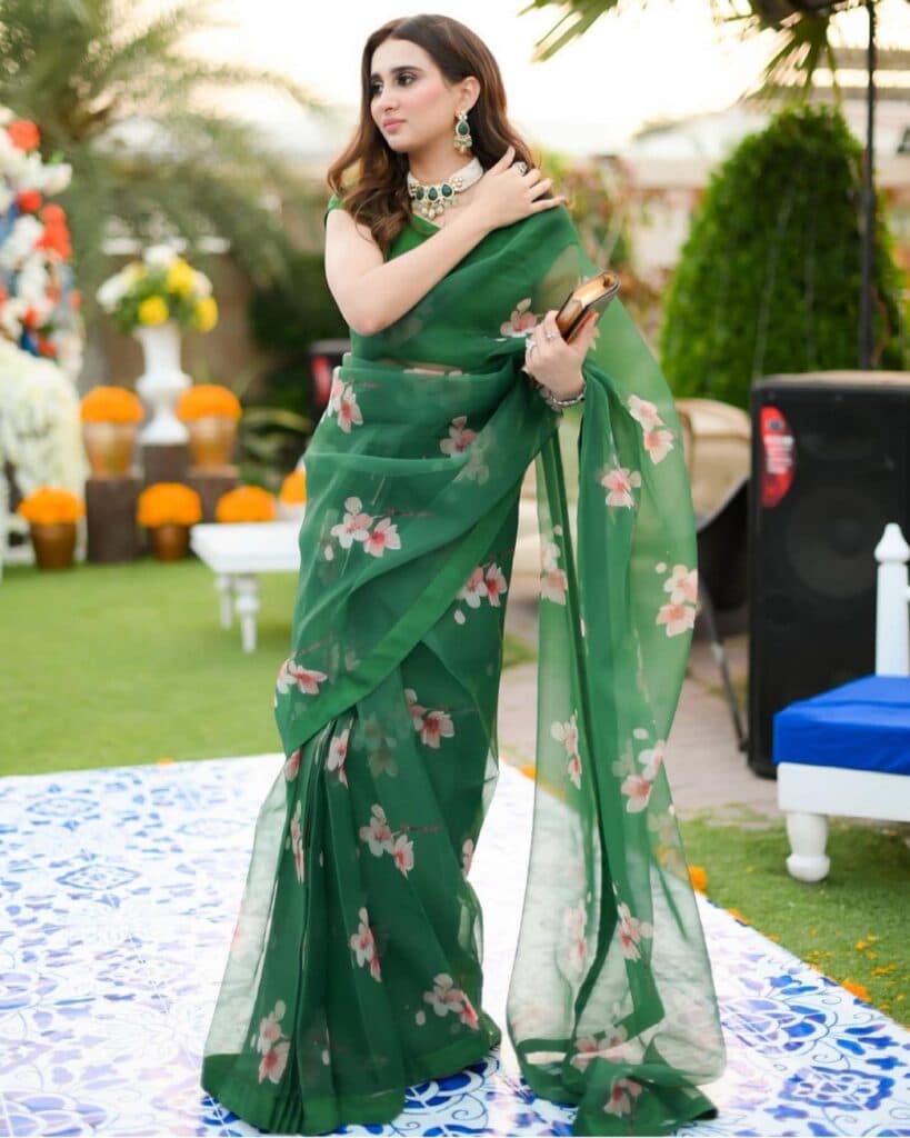 how to wear organza sarees