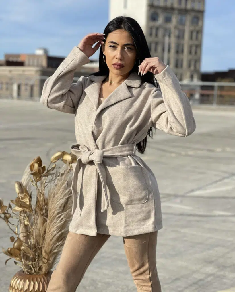 outfits with suede leggings