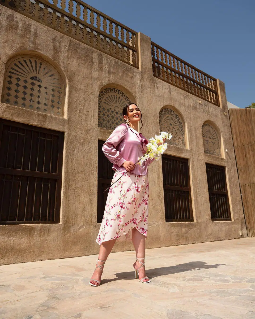 Dubai Fashion maxi skirt dubai outfits fashion trends 11