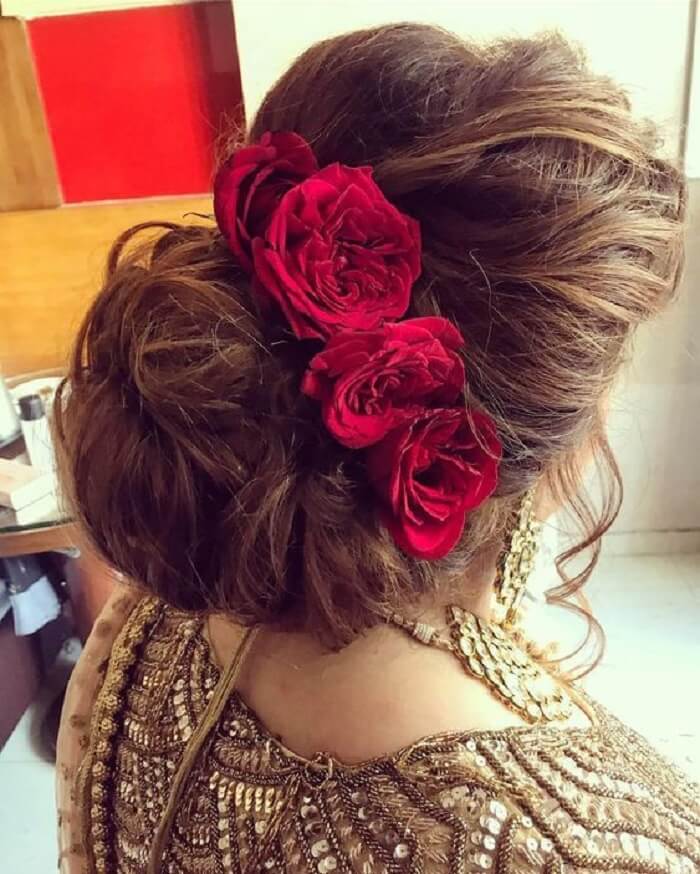 23 Simple And Cute Hairstyles For Mehndi Function This Season