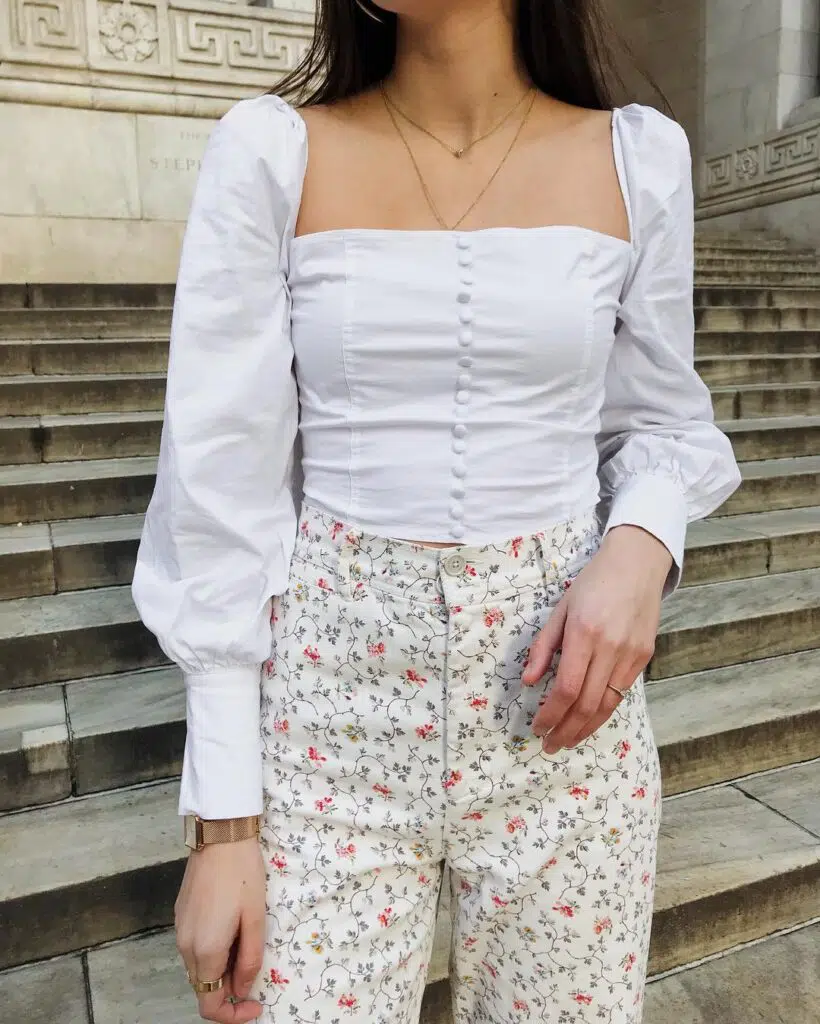 Outfits to Wear with Peasant Blouses
