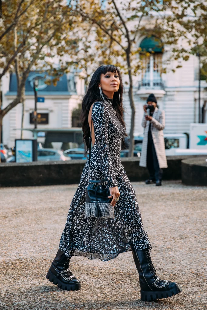 22 Paris Street Style Outfits for Women To Keep An Eye Out For 22 Paris Street Style Outfits for Women To Keep An Eye Out For