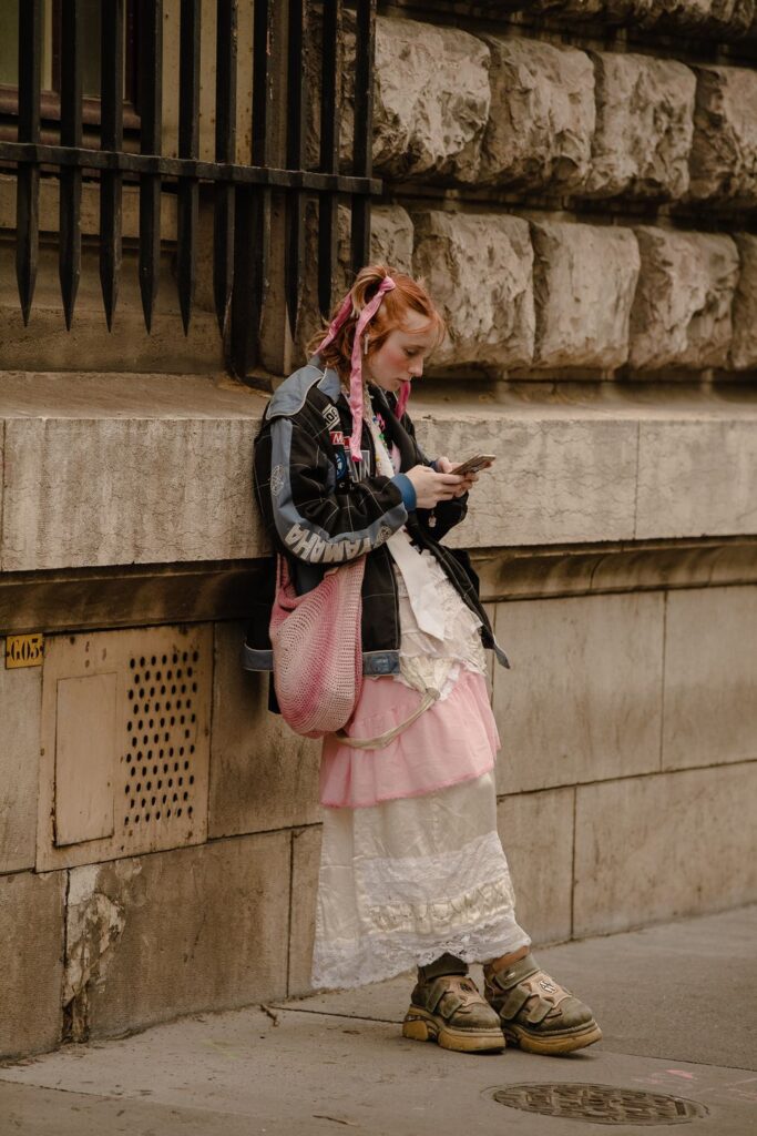 22 Paris Street Style Outfits for Women To Keep An Eye Out For 22 Paris Street Style Outfits for Women To Keep An Eye Out For