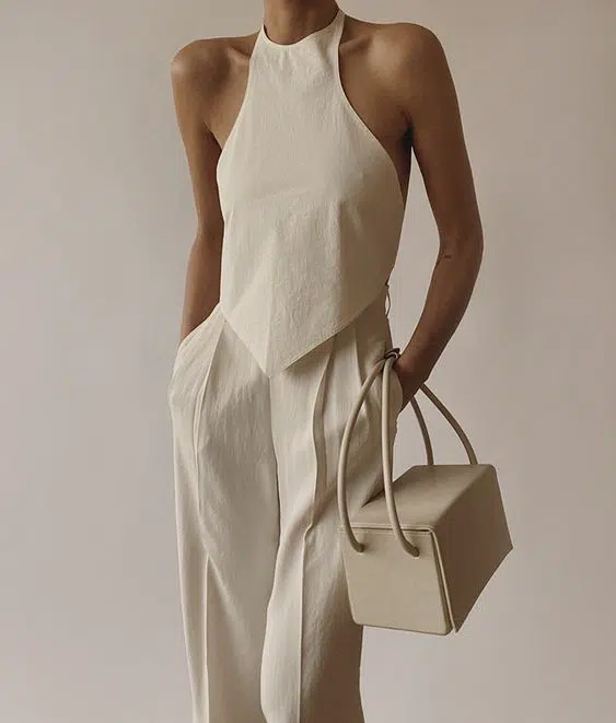 Best Outfits for Libra Women