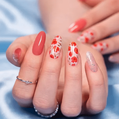 21 Best Nail Designs With Flowers 