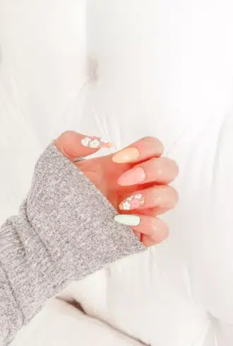 floral nail ideas
