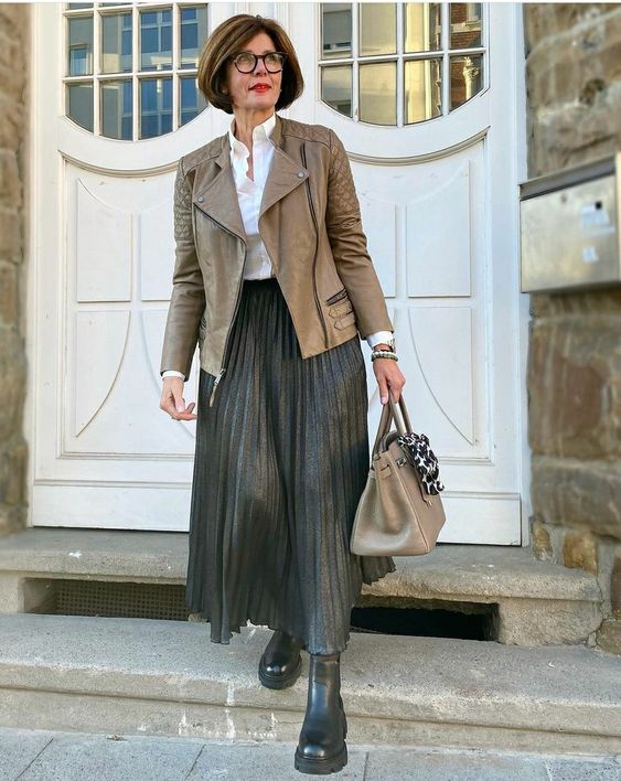 Outfits for Women Over 40