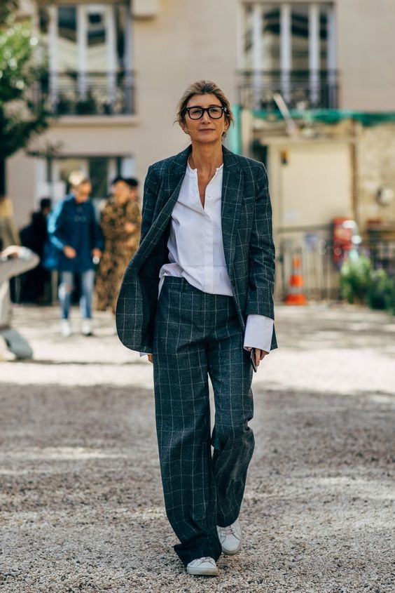 street style outfits for women over 40 & 50