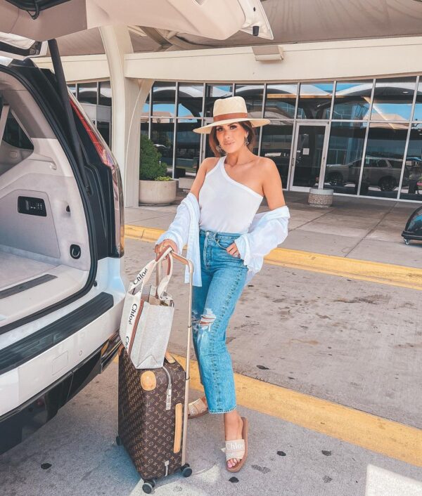 airport travel outfits summer