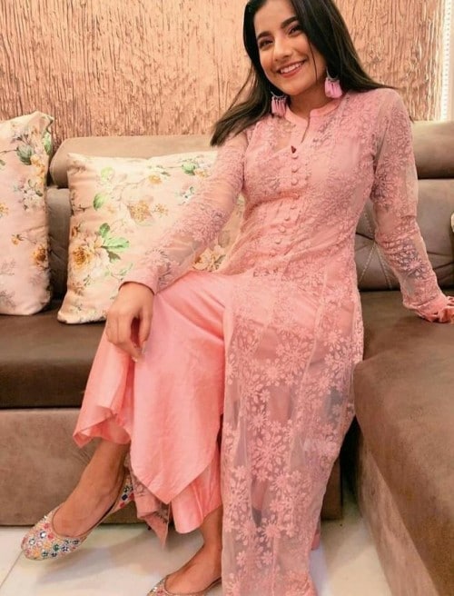 outfits-to-wear-with-khussas