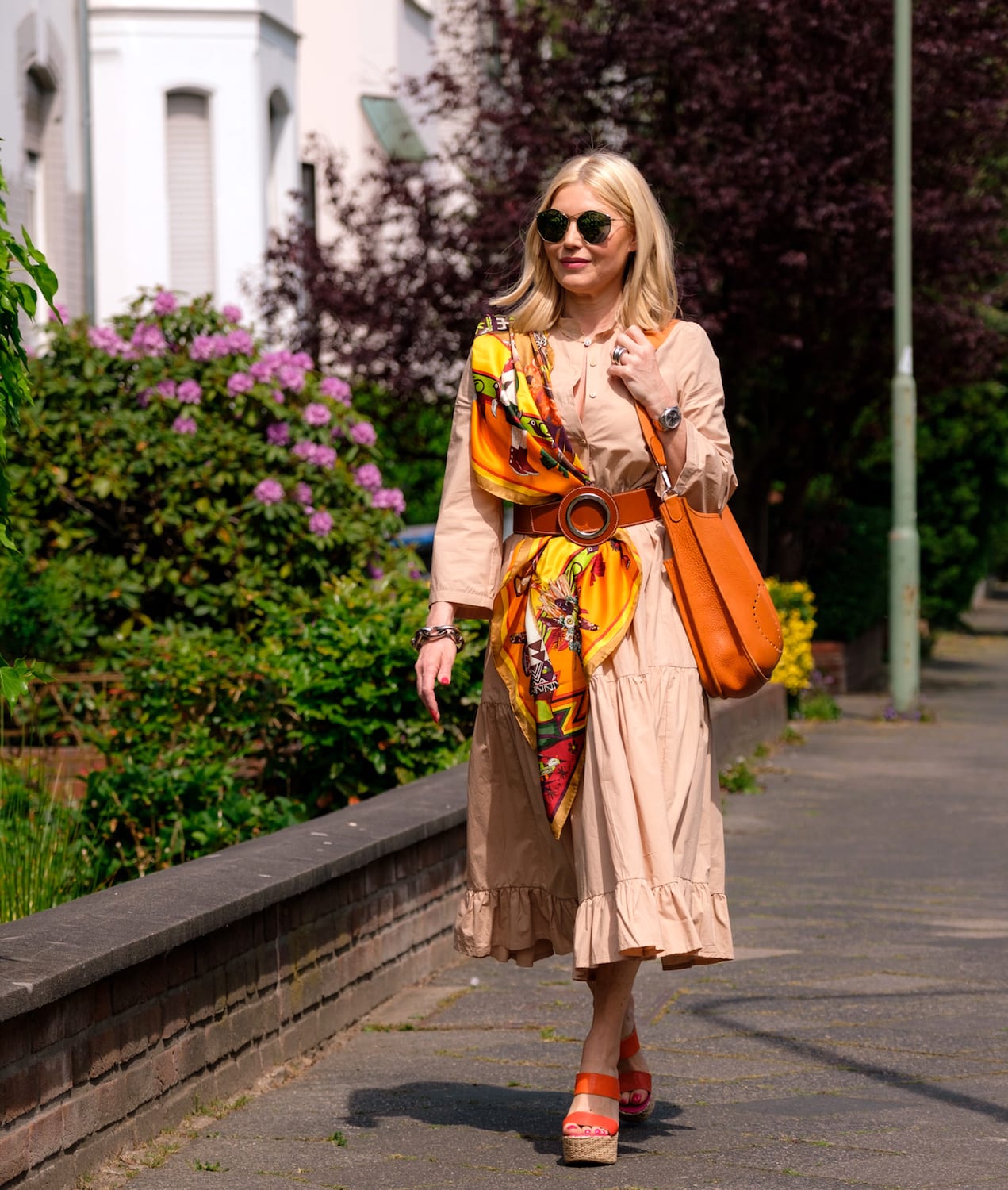 42 Hermes Scarf Outfits: What To Wear With a Hermes Scarf?