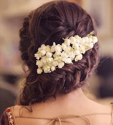 15 trending gajra hairstyles that we spotted on real brides! | Real Wedding  Stories | Wedding Blog