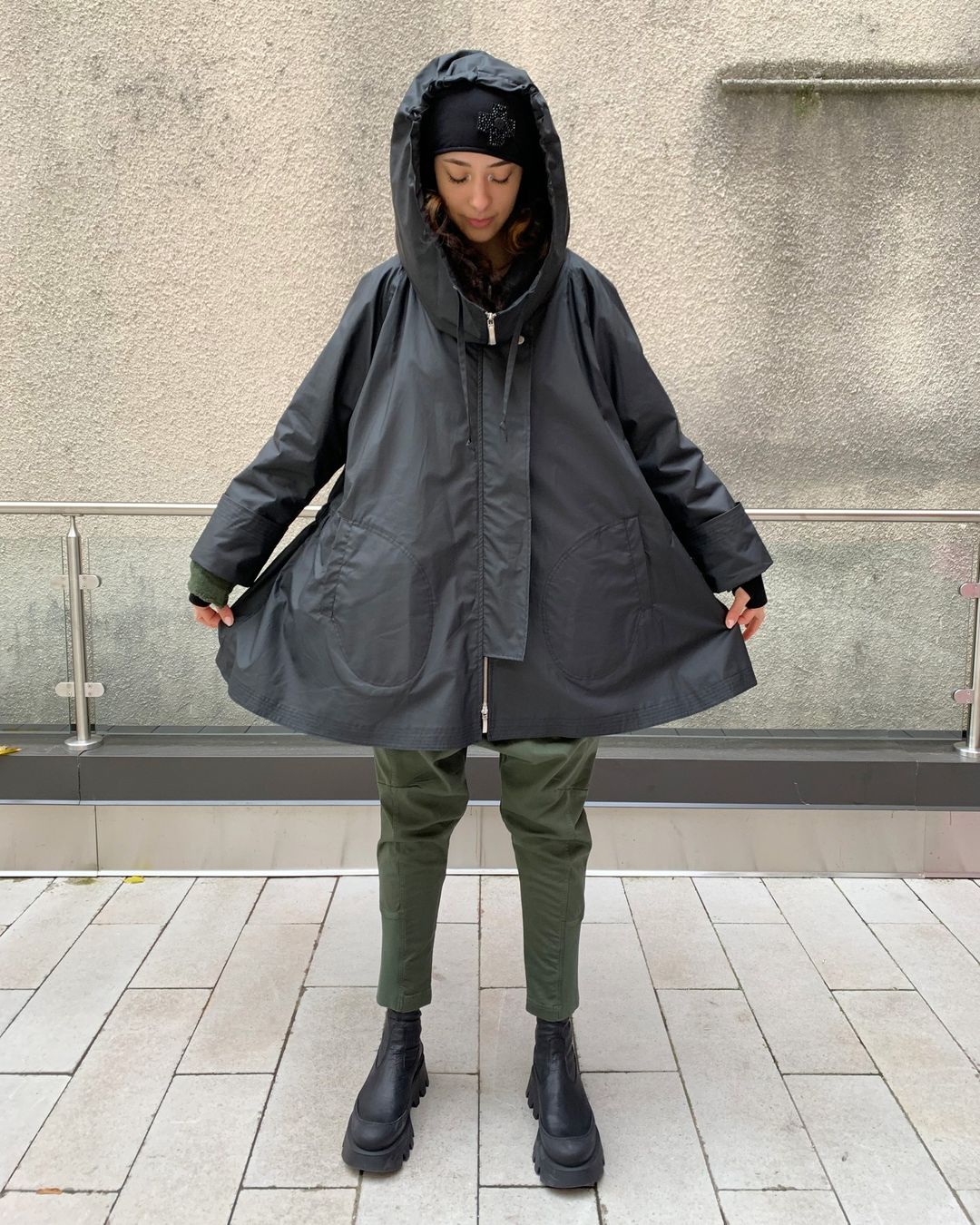 How to style raincoat 10