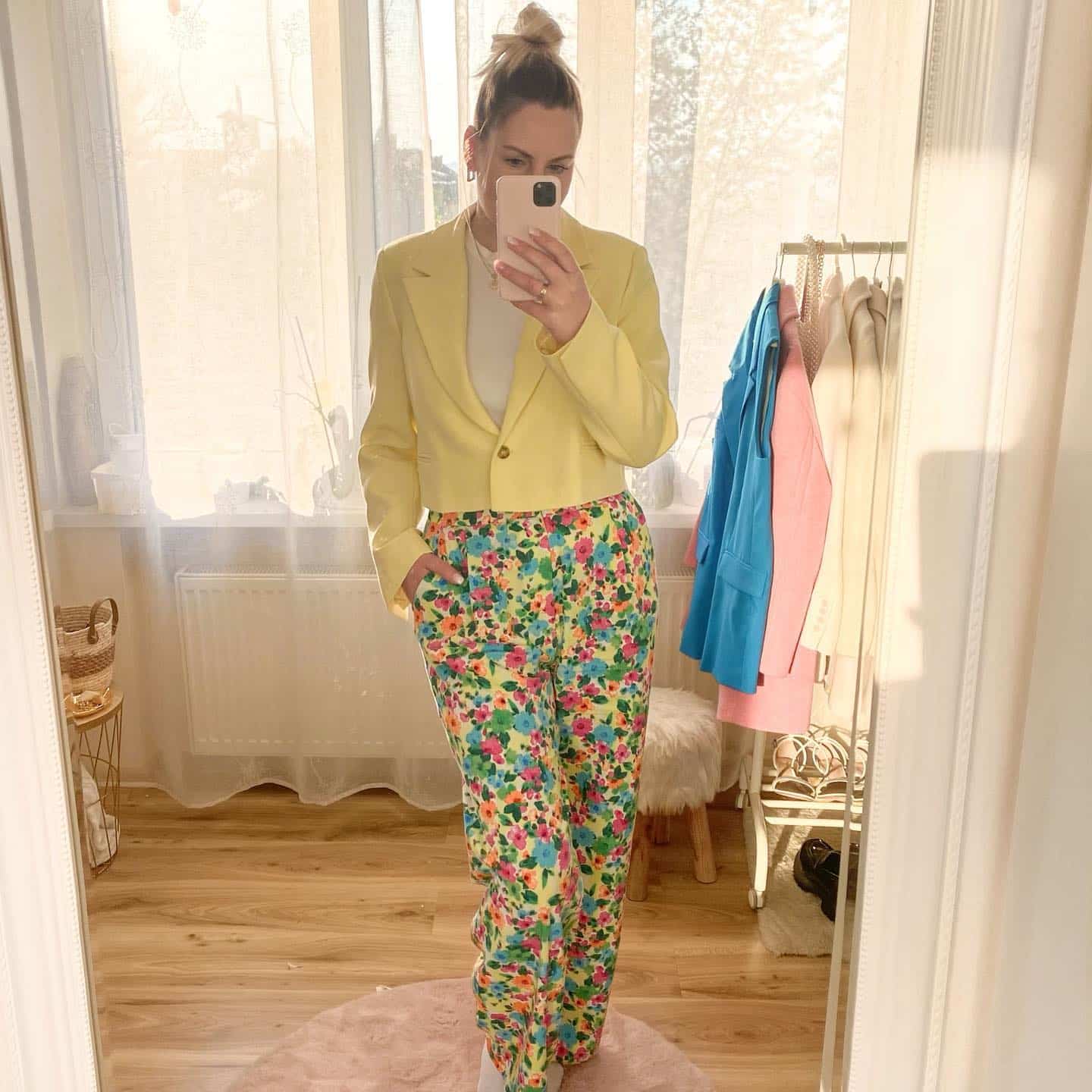 How To Wear Yellow Blazers? 21 Outfit Ideas