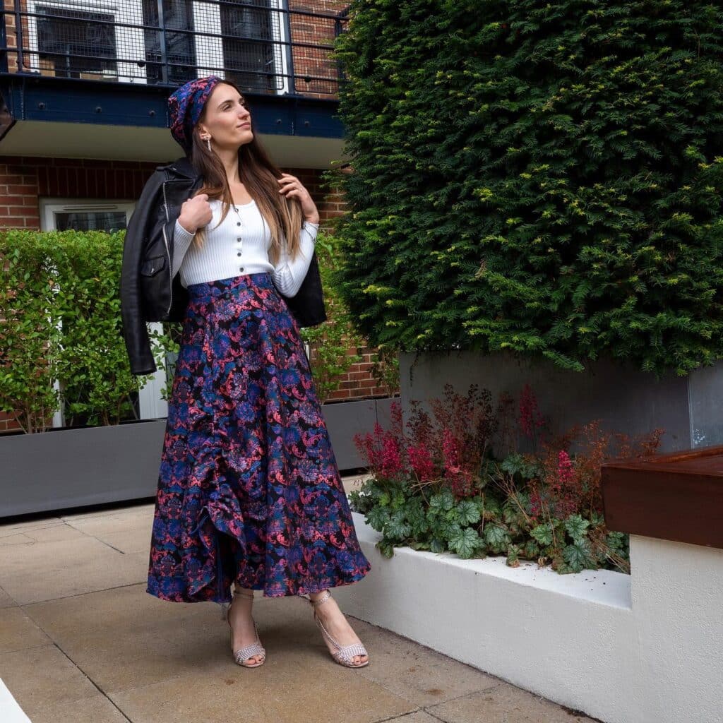 Jacquard Skirt Outfits